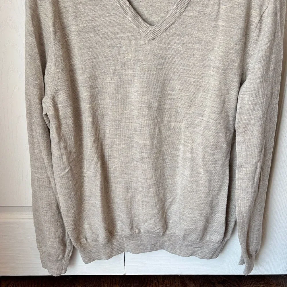J. Crew 100% merino wool Men's V-Neck Sweater heathered tan oatmeal large EUC